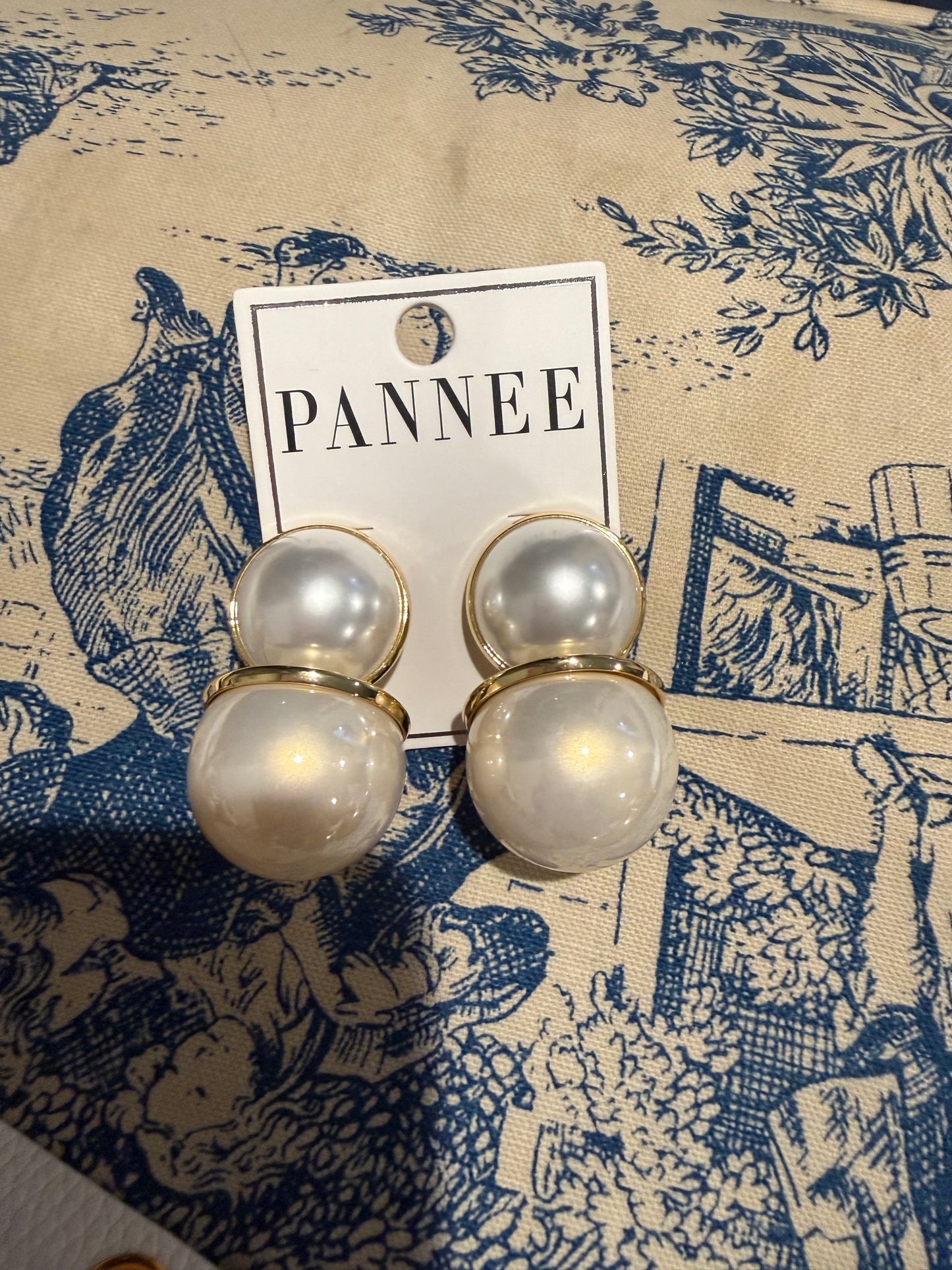 double pearl earring