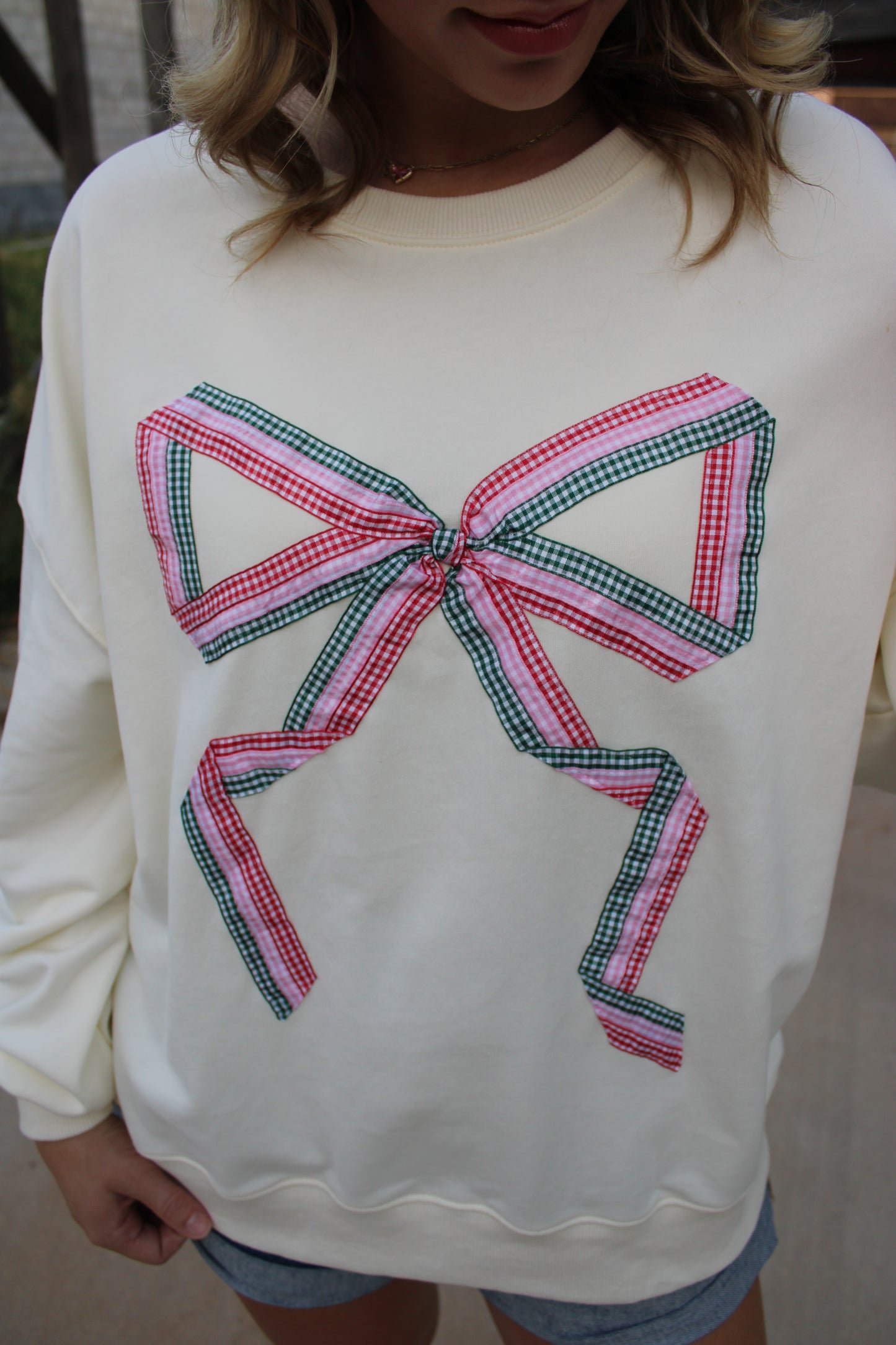 Ribbon Dreams Crewneck