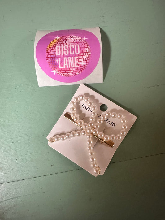 Pearl Bow Hairclip