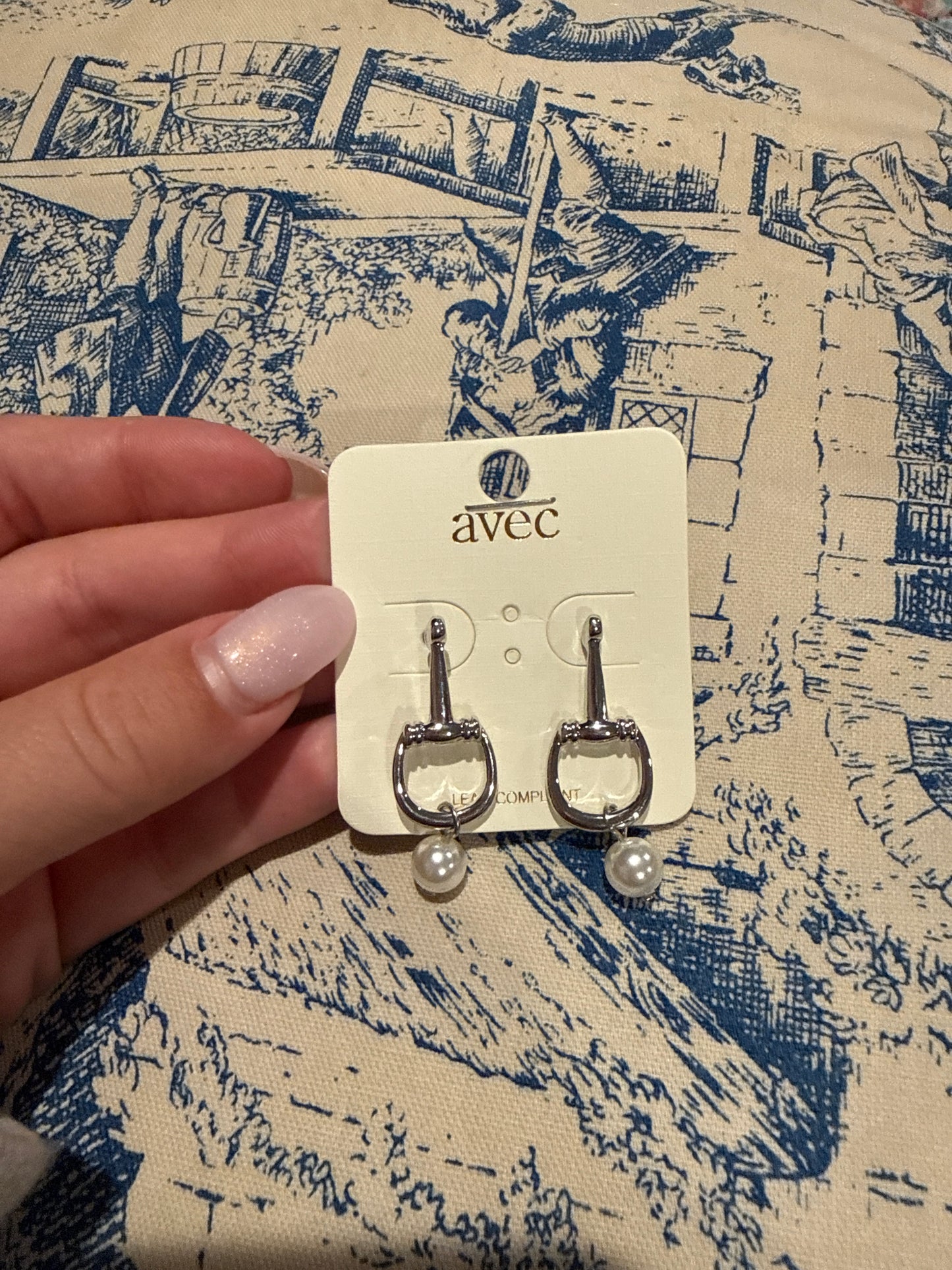 silver horsebit pearl earrings