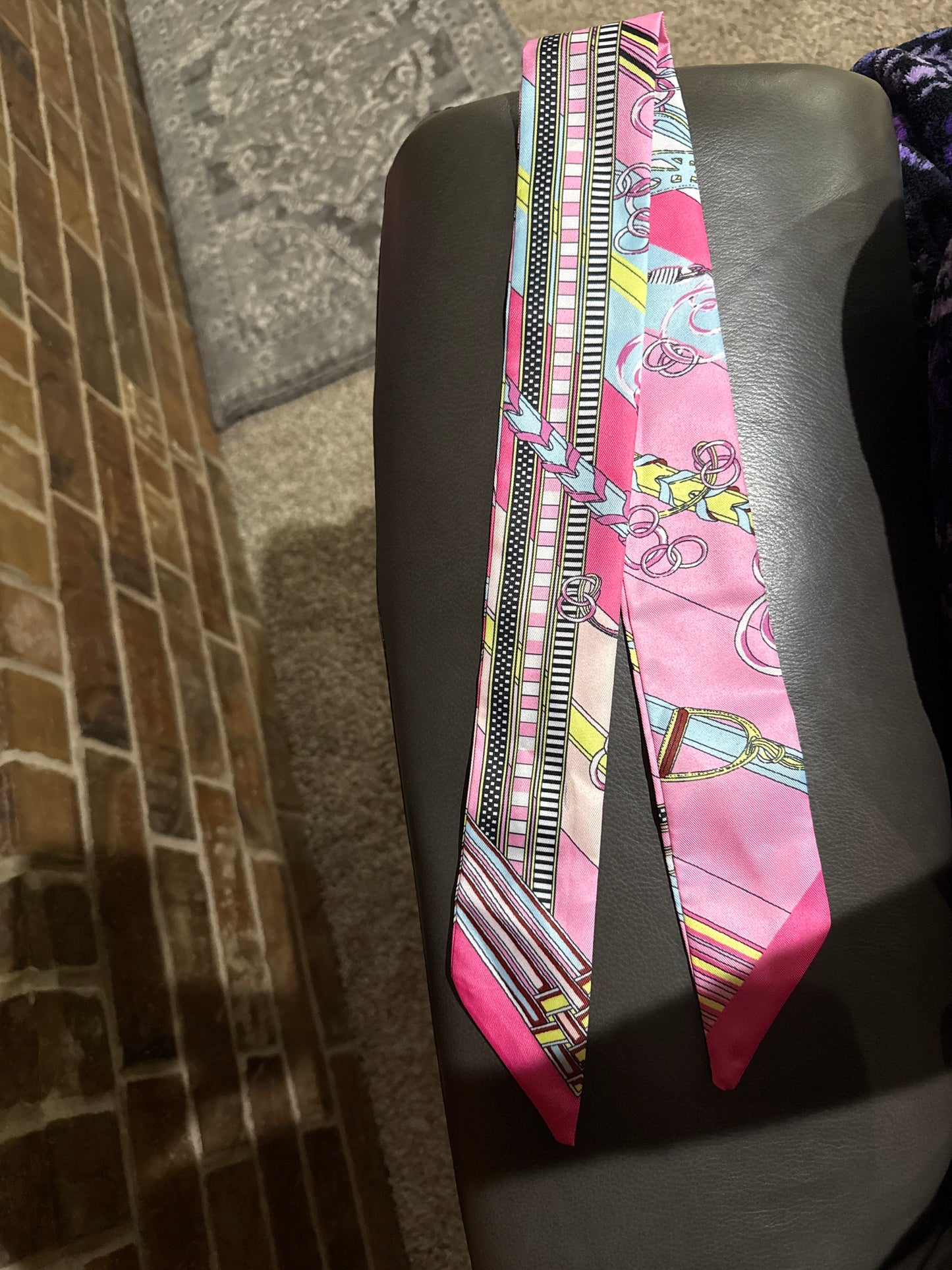 Pink Multicolor Twilly
